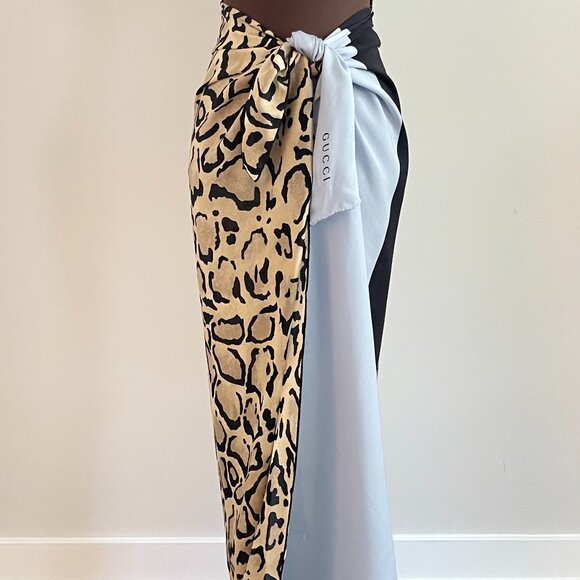 New Gucci Oversize Shawl Leopard Print Silk Blue Wrap Scarf - Picture 6 of 16